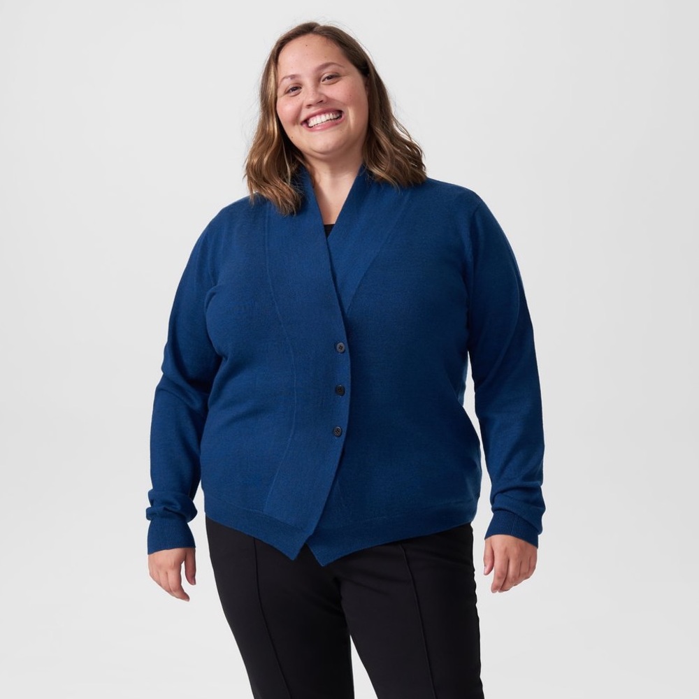 New Universal Standard Curve Cardi in Teal